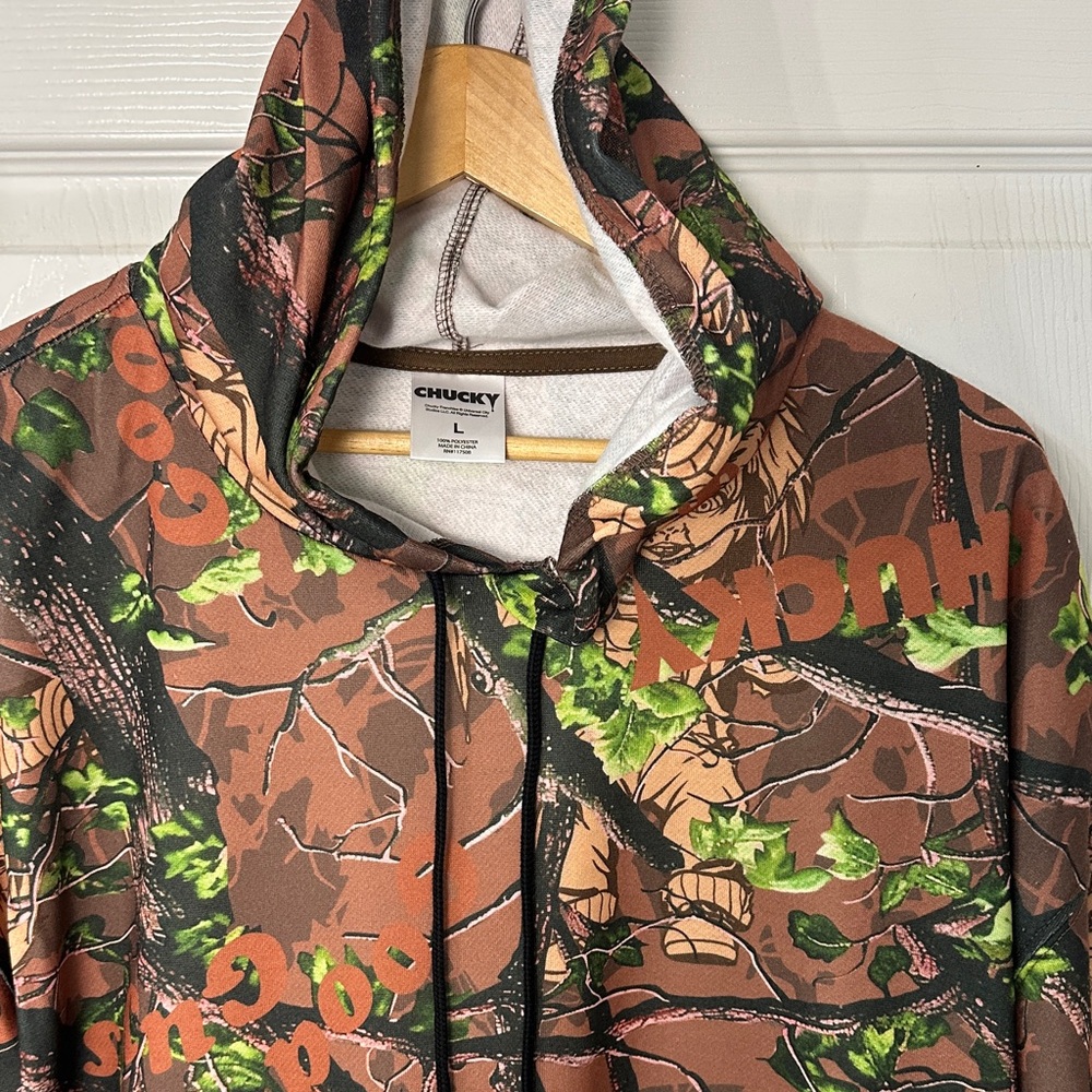 Chucky Camo Hoodie with Leaf Print
